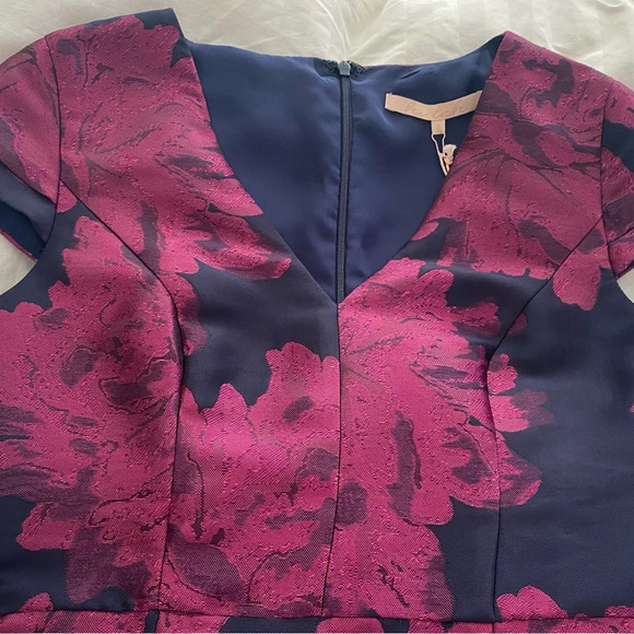 NWT Anthropologie Dress Hutch Floral Jacquard Berry and Navy, V- Neck Size 8 - Picture 10 of 11